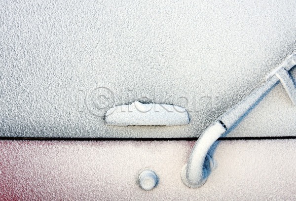 추위 사람없음 JPG 포토 해외이미지 겨울 계절 냉동 눈보라 묘사 문 서리 얼음 열쇠구멍 유리 자동차 짐차 해외202004