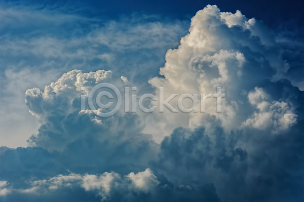 사람없음 JPG 포토 해외이미지 구름(자연) 백그라운드 야외 자연 주간 파란색 풍경(경치) 하늘 해외202004