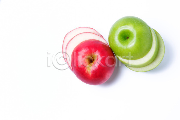 휴식 사람없음 JPG 포토 해외이미지 건강 과일 날씬함 다이어트 먹기 몸무게 백그라운드 빨간색 사과 얇은 적자 조각 초록색 최고 해외202004 흰색