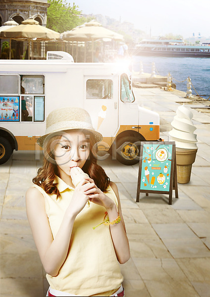 20대 성인 성인여자한명만 여자 한국인 한명 PSD 편집이미지 먹기 모자(잡화) 상반신 아이스크림 음식 입간판 편집 푸드트럭
