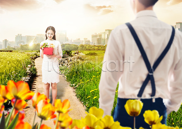 20대 남자 두명 여자 한국인 PSD 뒷모습 편집이미지 결혼 광고편집 노을 빌딩 상반신 선물상자 커플 튤립 편집