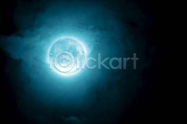 사람없음 JPG 포토 해외이미지 달 달빛 보름달 야간 야외 하늘색 해외202004
