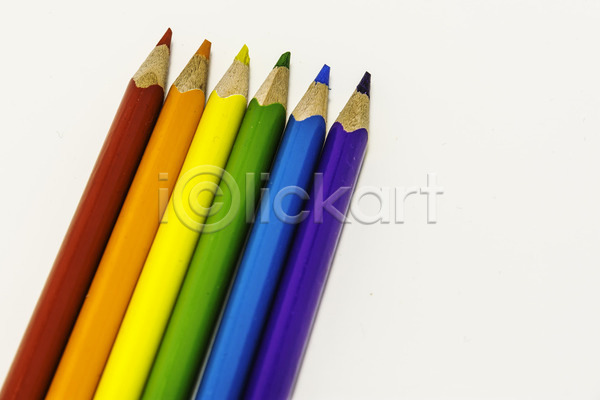 사람없음 JPG 포토 해외이미지 노란색 백그라운드 보라색 빨간색 색연필 연필 오브젝트 초록색 컬러풀 크레파스 파란색 해외202004 흰색