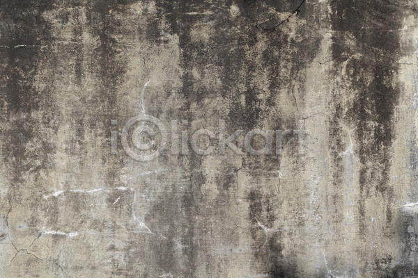사람없음 JPG 포토 해외이미지 가로 검은색 균열 백그라운드 벽 불규칙 손상 시멘트 얼룩 옛날 질감 추상 패턴 해외202004 회색