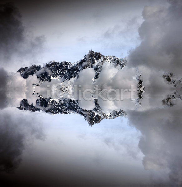 추위 사람없음 JPG 포토 해외이미지 겨울 계곡 구름(자연) 반사 빙하 산 산등성이 샤모니 스키 알프스 암초 야외 얼굴 유럽 자연 절정 지역 첨탑 파란색 풍경(경치) 프랑스 하늘 해외202004 호수 황무지 흰색