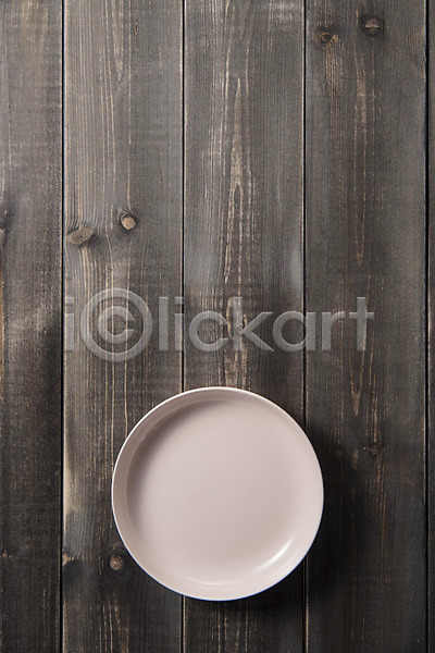 사람없음 JPG 포토 그릇 나무배경 도자기 스튜디오촬영 실내 접시 한개