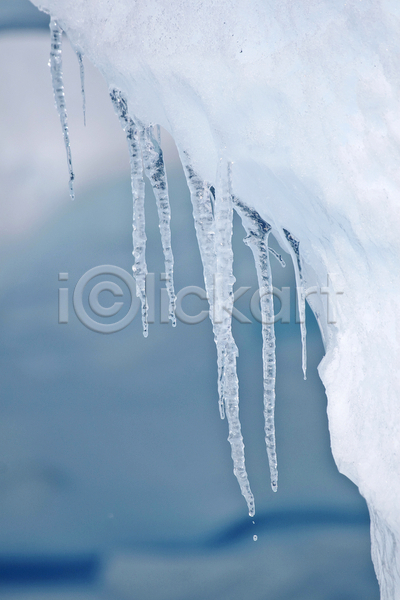 사람없음 JPG 근접촬영 아웃포커스 포토 해외이미지 겨울 겨울풍경 고드름 야외 주간 해외202004