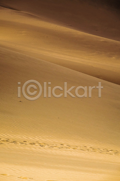 사람없음 JPG 포토 해외이미지 갈색 모래 발자국 백그라운드 사막 야외 주간 풍경(경치) 해외202004