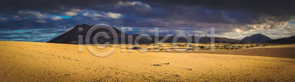 격려 뜨거움 사람없음 JPG 포토 해외이미지 공원 내추럴 맑음 모래 모래사장 모래언덕 사막 산 섬 수평선 스페인 야외 여름 여행 오픈 우주 자연 전국 질감 큼 태양 파노라마 파라다이스 패턴 풍경 하늘 해외202004 해외포토 화산 휴가 휴양지