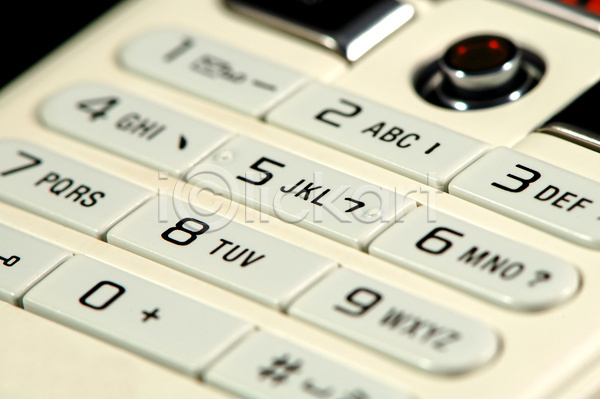 사람없음 JPG 포토 해외이미지 모바일 무선전화기 산업 셀룰러 스타일 연결 열쇠 오렌지 전화기 통신 해외202004 핸드폰 휴대용