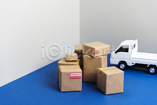 사람없음 JPG 근접촬영 포토 배송 상자 스튜디오촬영 실내 쌓기 여러개 오브젝트 종이상자 택배 택배상자 트럭