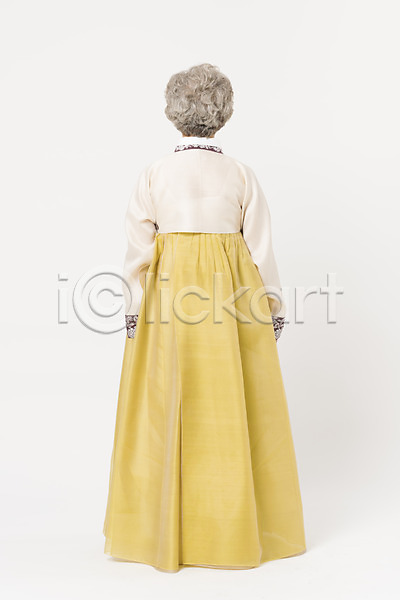 60대 노년 노인여자한명만 여자 한국인 한명 JPG 뒷모습 포토 모션 서기 스튜디오촬영 실내 전신 전통 한국전통 한복 할머니