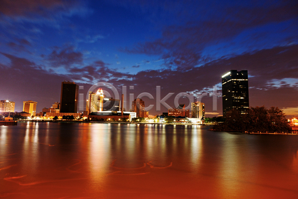 사람없음 JPG 포토 해외이미지 강 건물 도시 도시풍경 미국 밤하늘 빌딩 야간 야외 일몰 해외202004 해외풍경