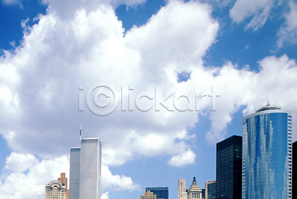 사람없음 JPG 포토 건물 건축 구름(자연) 뉴욕 도시 미국 북아메리카 빌딩 상업시설 아메리카 야외 외국문화 자연 주간 풍경(경치) 하늘 해외건축 해외풍경