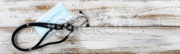 고통 보호 위험 추위 환경오염 사람없음 JPG 포토 해외이미지 가면 감염 건강 바이러스 비행 수술 위생관리 의사 전염병 중국 질병 청진기 카피스페이스 해외202004 해외포토