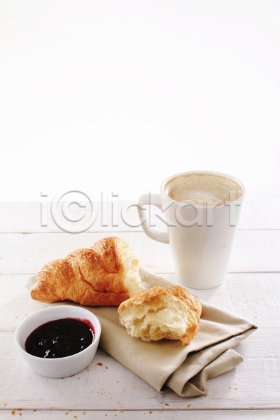 사람없음 JPG 포토 해외이미지 굽기 대륙 머그컵 빵 식사 아침식사 음식 잼 커피 패스츄리 프랑스어 해외202004