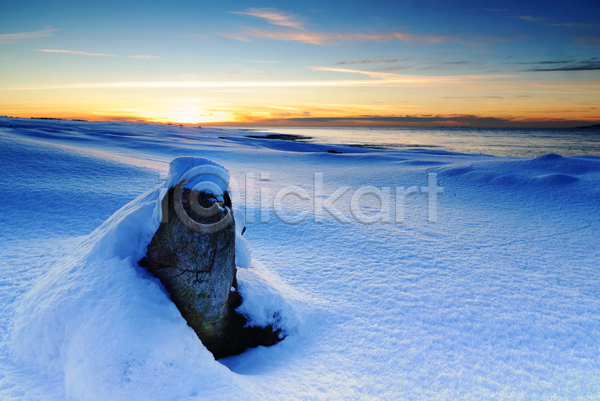 사람없음 JPG 포토 해외이미지 겨울 겨울풍경 노르웨이 눈덮임 돌(바위) 설원 야외 일몰 자연 주간 해외202004