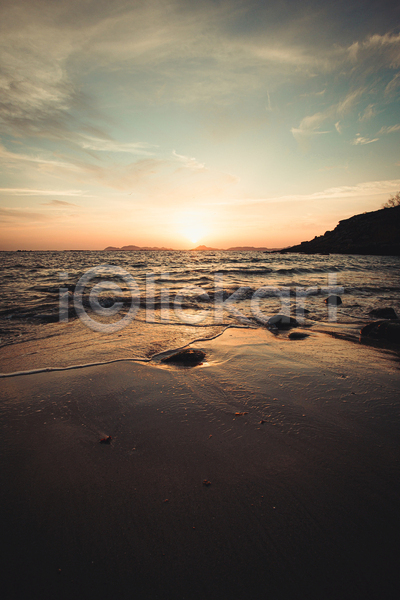 평화 휴식 사람없음 JPG 포토 해외이미지 경관 야외 일몰 자연 주간 태양 파도 풍경(경치) 해변 햇빛
