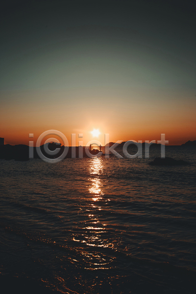 평화 휴식 사람없음 JPG 포토 해외이미지 경관 바다 야외 일몰 자연 주간 태양 풍경(경치) 해변 햇빛