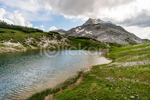 고독 사람없음 JPG 포토 해외이미지 고립 구름(자연) 등산 라이프스타일 맑음 산 시골 알프스 야외 여름(계절) 여행 오스트리아 응시 자연 저수지 절정 정상 천국 트래킹 파노라마 하이킹 환경 휴가