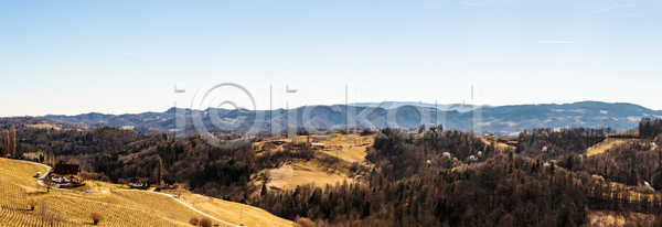 평화 사람없음 JPG 포토 해외이미지 계절 과일 구름 남쪽 농업 밭 봄 산 슬로베니아 시골 식물 야외 양조장 언덕 여행 여행객 오스트리아 와인 자국 자연 점 정원 초록색 포도나무 풍경 해외포토 휴가