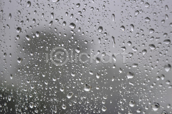 떨어짐 사람없음 JPG 포토 해외이미지 거품 날씨 물 물방울 백그라운드 빗방울 빛 액체 유리 자연 젖음 질감 창문 추상 투명 패턴 표면 회색