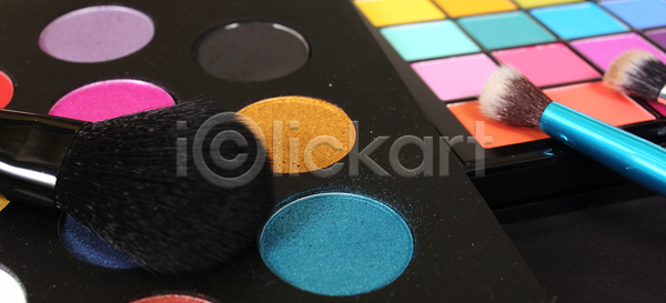 화려 사람없음 JPG 포토 해외이미지 가루 돌봄 립스틱 마스카라 미술 백그라운드 보라색 볼터치 분홍색 붓 빨간색 수집 아이섀도 얼굴 예술가 윤곽 초록색 컬러풀 파란색 팔레트 페인트 플랫 해외포토 화장품