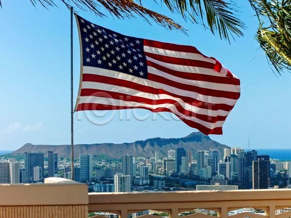 자유 사람없음 JPG 아이콘 포토 해외이미지 군용 기념물 깃발 명예 묘사 미국 배너 선 육군 죽음 지역 초록색 파란색 하와이