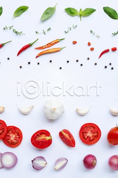 신선 사람없음 JPG 포토 해외이미지 고추 단면 마늘 백그라운드 식재료 실내 일렬 적양파 채소 토마토 후추 흰배경