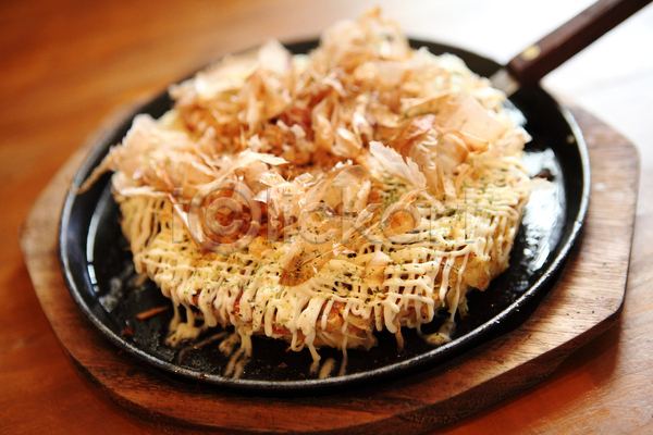 사람없음 JPG 아웃포커스 포토 해외이미지 나무배경 실내 오코노미야끼 일본음식