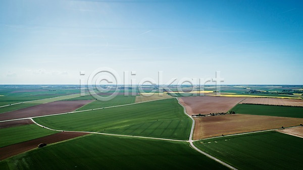 사람없음 JPG 포토 항공촬영 농장 보리밭 야외 유럽 유럽풍경 자연 주간 초원(자연) 풍경(경치) 프랑스 하늘 해외풍경