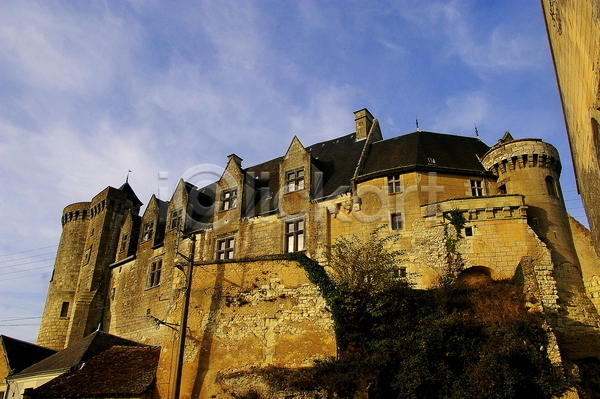 사람없음 JPG 포토 해외이미지 건물 건축양식 그림 마을 바위 석조 성 여행 역사 옛날 유럽 중세 지붕 지역 탑 프랑스 프랑스어 하늘 휴가 힘
