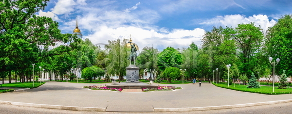 산책 사람없음 JPG 포토 해외이미지 강 거리 건물 건축양식 공원 다뉴브강 도시 맑음 모스크 야외 여행 우크라이나 유럽 정사각형 지역 천연기념물 포트 해외포토 휴양지