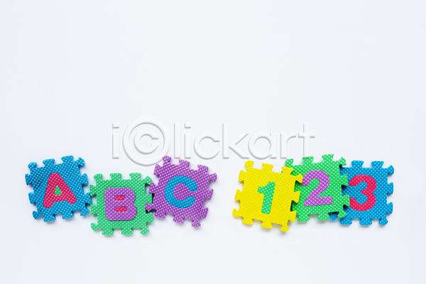 사람없음 JPG 포토 해외이미지 낱말퍼즐 블록 알파벳 오브젝트 장난감 컬러풀 퍼즐 퍼즐조각
