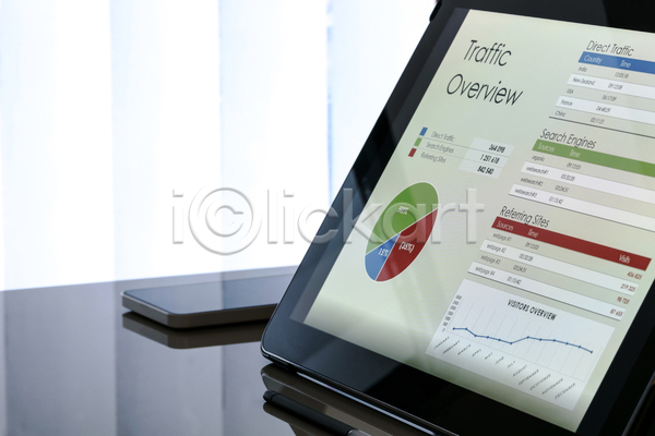 계획 분석 투자 사람없음 JPG 포토 해외이미지 그래프 주식 책상 태블릿