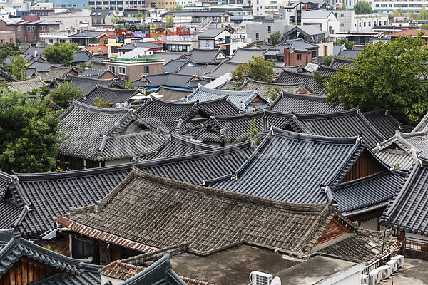 사람없음 JPG 포토 국내여행 기와지붕 기와집 도시풍경 야외 여행 전주 전주한옥마을 주간 풍경(경치) 한국전통