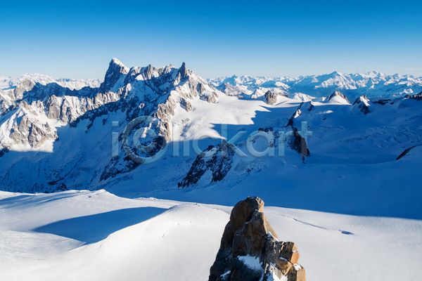 사람없음 JPG 포토 해외이미지 겨울 고도 노출 등산 백그라운드 산 산등성이 샤모니 알프스 얼음 여행 유럽 자연 절정 트래킹 풍경(경치) 프랑스 프랑스어