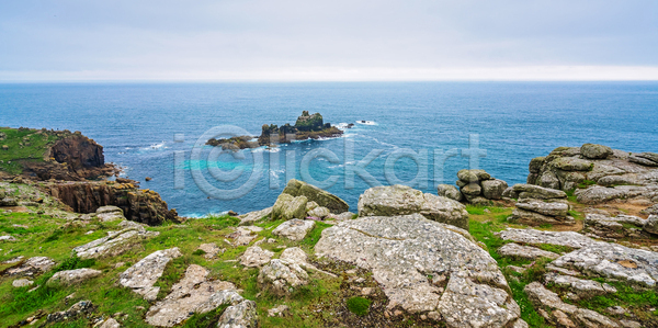 울퉁불퉁 사람없음 JPG 포토 해외이미지 가장자리 꽃 대서양 등대 만 물방울 바다 안개 여행객 영어 이끼 인기 잉글랜드 종료 콘월 파노라마 파도 파란색 풍경 해외포토