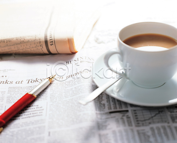 사람없음 JPG 근접촬영 포토 문구용품 백그라운드 볼펜 비즈니스 신문 오브젝트 음식 찻잔 커피 커피잔 펜