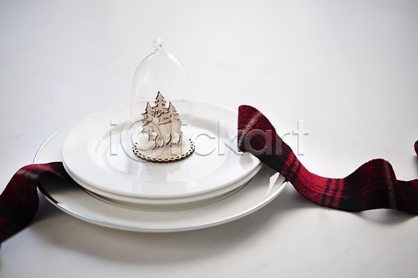 감성 사람없음 JPG 포토 끈 동물 스튜디오촬영 실내 유리병 인테리어 장식 접시 크리스마스 크리스마스용품 흰배경
