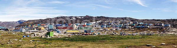 사람없음 JPG 포토 해외이미지 건물 건축양식 그린란드 도시 도시풍경 마을 만 목재 북극 빙하 수평선 시골집 여행 여행객 전통 주택 컬러풀 파노라마 풍경 하늘 해외포토