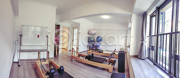 고급 사람없음 JPG 포토 해외이미지 가구 건축양식 내부 디자인 문 바닥 방 병원 빛 사무실 소파 실내 아파트 의자 주방 주택 창문 탁자 해외포토 흰색