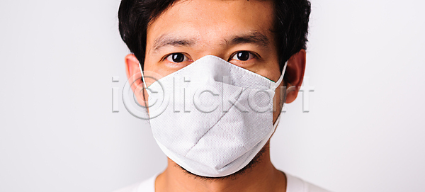 고통 보호 우아함 남자 동양인 사람 한명 JPG 포토 해외이미지 가면 감염 건강관리 고립 돌봄 바이러스 박테리아 수술 안전 약 얼굴 예방 입 전염병 직물 질병 태국 필터 해외포토 호흡기관 환자 흰색