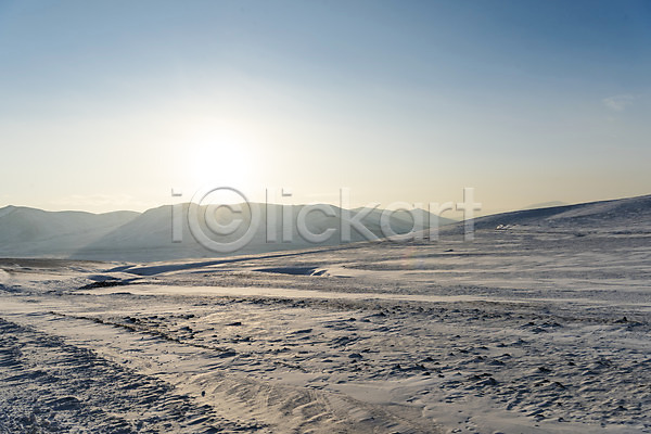사람없음 JPG 포토 겨울 겨울풍경 구름(자연) 눈(날씨) 몽골 설경 설원 야외 자연 주간 풍경(경치) 하늘 해외풍경 햇빛