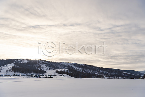 사람없음 JPG 포토 겨울 겨울풍경 구름(자연) 노을 눈(날씨) 몽골 산 설경 설원 야외 자연 주간 풍경(경치) 하늘 해외풍경