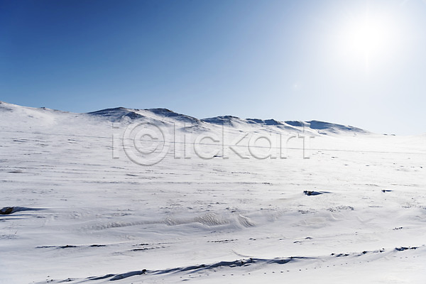 사람없음 JPG 포토 겨울 겨울풍경 눈(날씨) 몽골 산 설경 설원 야외 자연 주간 파란색 하늘 해외풍경 햇빛