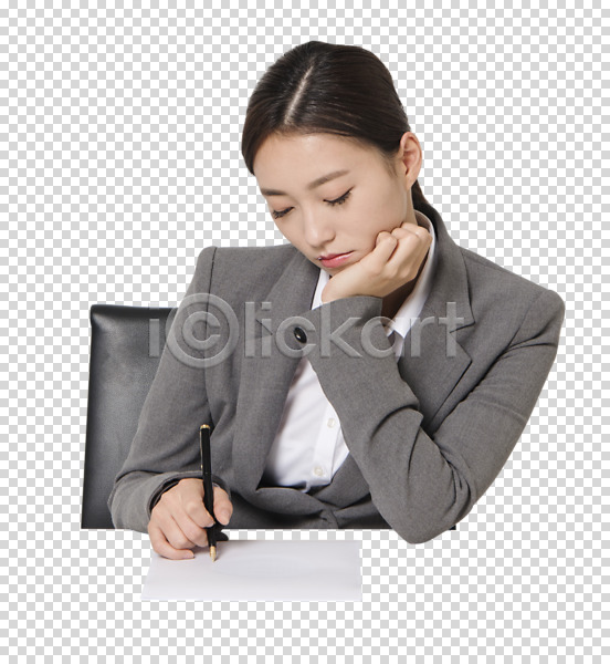 20대 사람 성인 성인여자한명만 여자 한국인 한명 PNG 앞모습 편집이미지 기록 상반신 앉기 정장 종이 직장인 턱괴기 펜