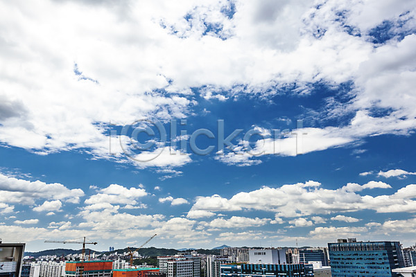 사람없음 JPG 포토 건물 구름(자연) 도시 맑음 야외 자연 주간 파란색 판교 풍경(경치) 하늘 한국