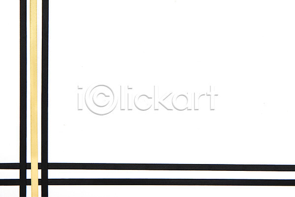 사람없음 JPG 포토 하이앵글 검은색 금색 끈 리본 선 스튜디오촬영 실내 오브젝트 직선 플랫레이 흰배경