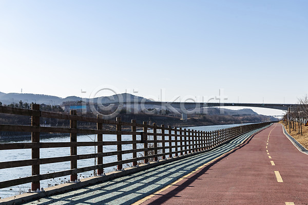 사람없음 JPG 포토 겨울 경기도 경인아라뱃길 다리(건축물) 야외 인천 자연 자전거도로 주간 풍경(경치)